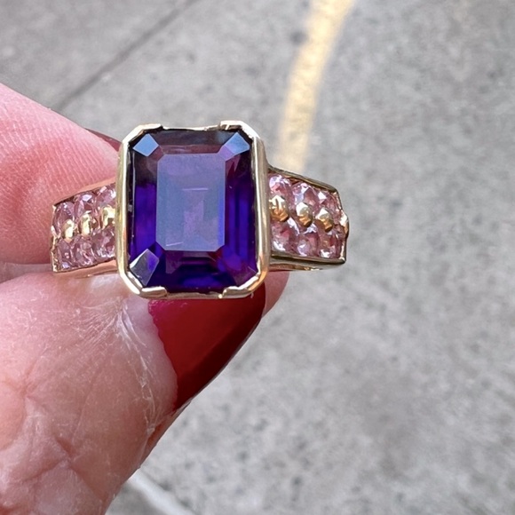 VINTAGE SOLID 14K YELLOW GOLD PURPLE EMERALD CUT AMETHYST & PINK SAPPHIRES RING - Picture 5 of 16